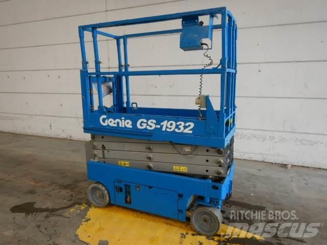 Genie GS1932 Nůžková zvedací plošina