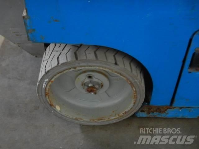 Genie GS1932 Nůžková zvedací plošina