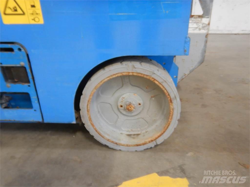 Genie GS2046 Nůžková zvedací plošina