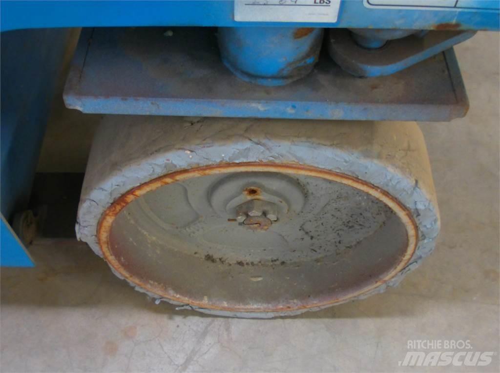 Genie GS2646 Nůžková zvedací plošina