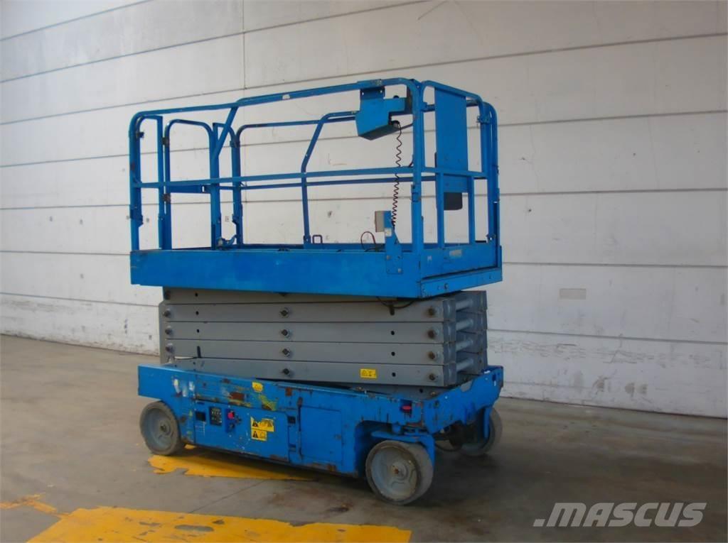 Genie GS3246 Nůžková zvedací plošina
