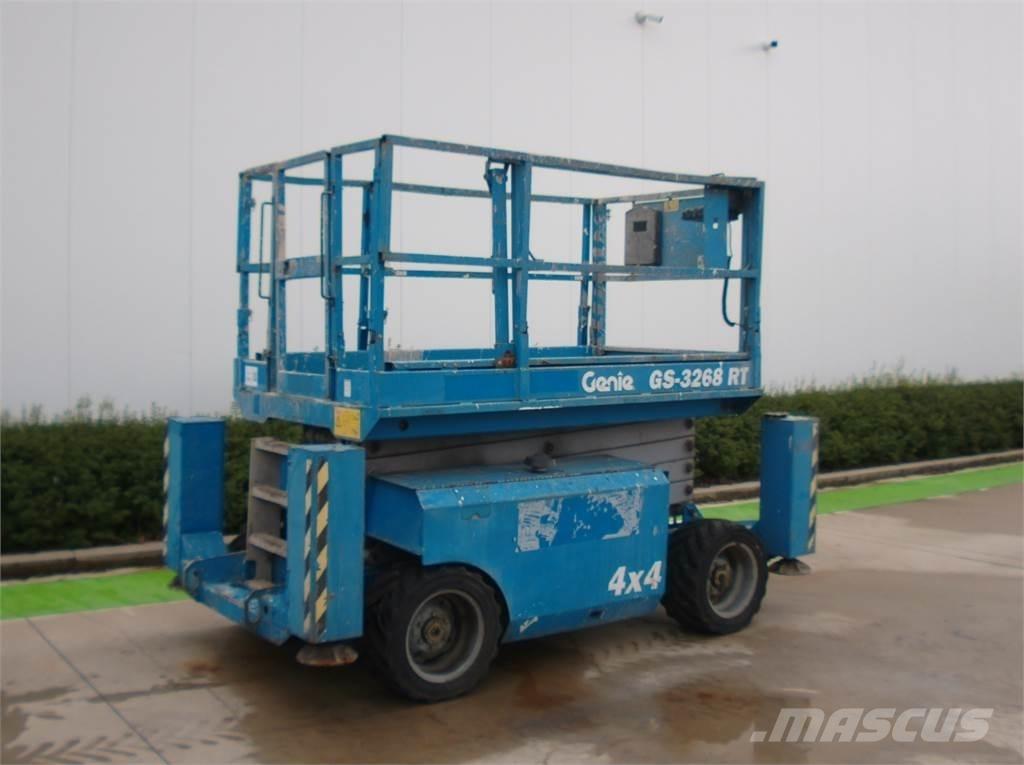 Genie GS3268RT Nůžková zvedací plošina