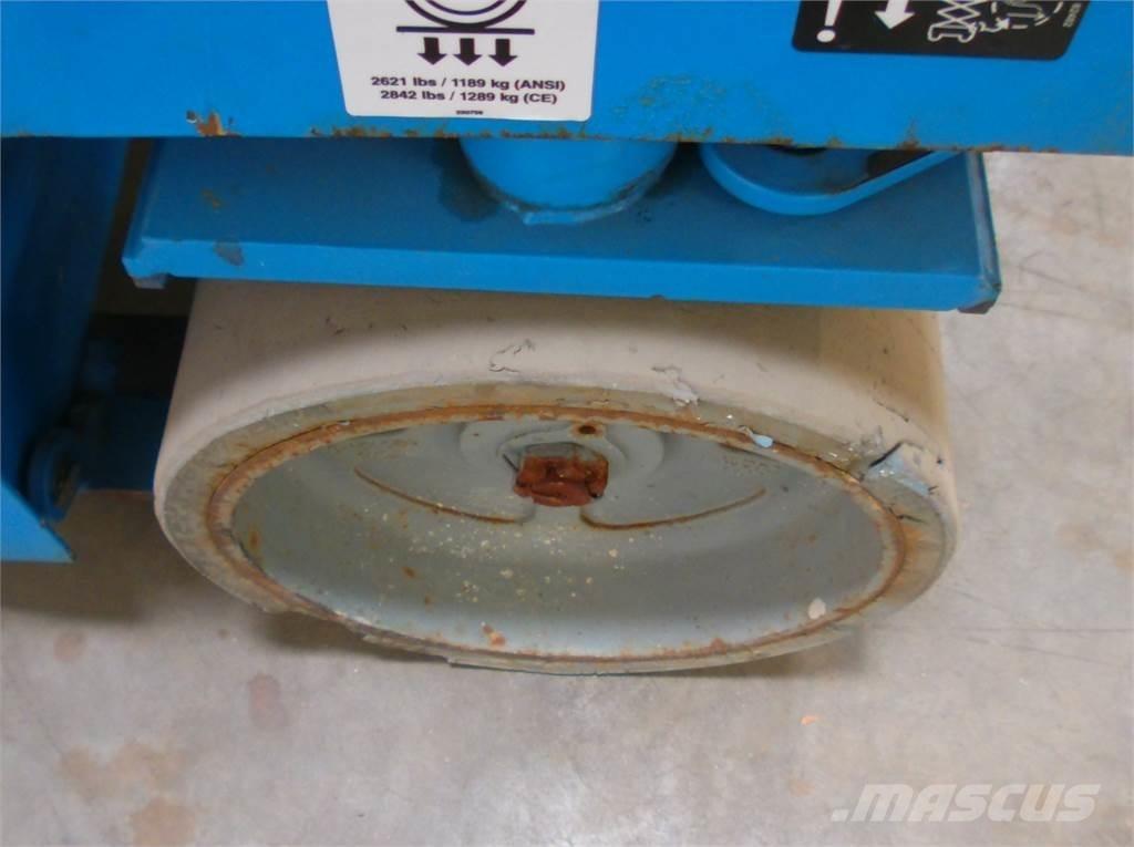 Genie GS4047 Nůžková zvedací plošina
