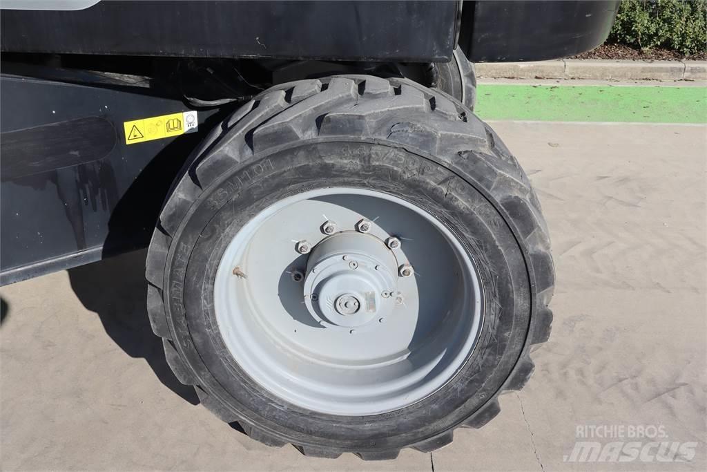 Genie SX125XC Teleskopické plošiny