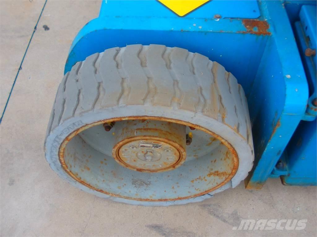 Genie Z30-20N Kloubové plošiny