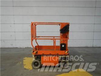 JLG 1230ES Vertikální sloupové výtahy