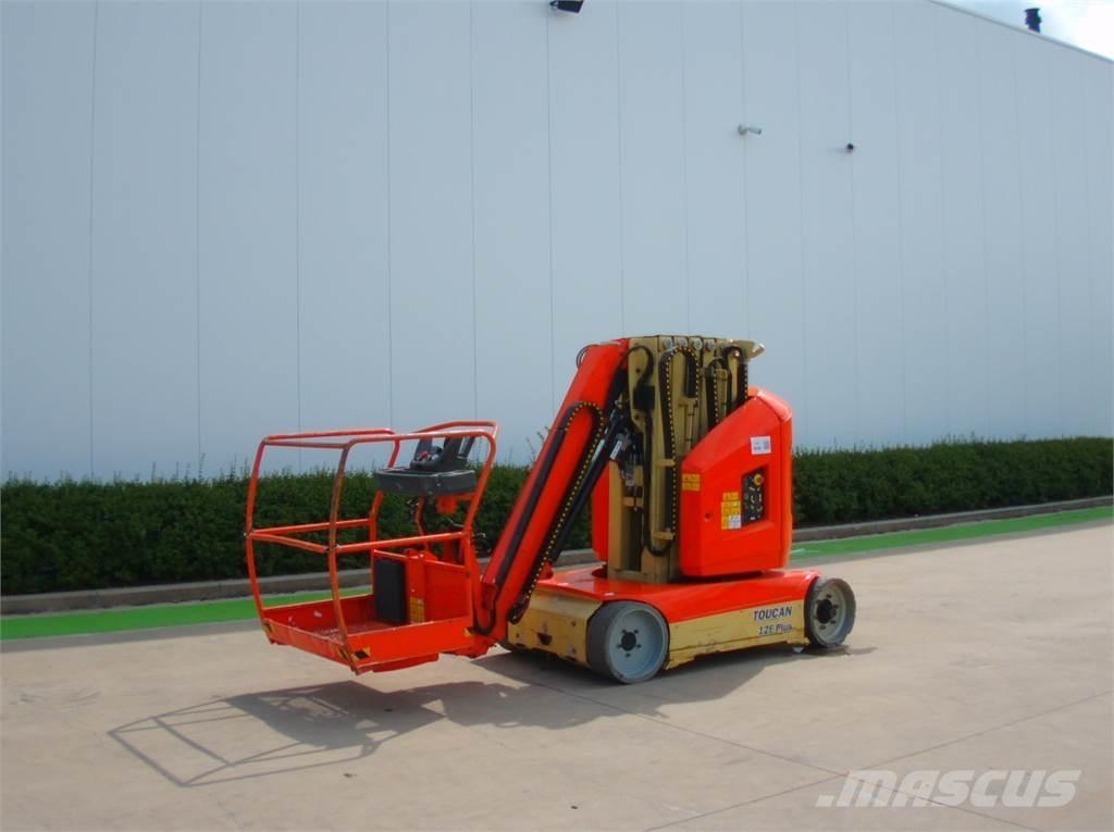 JLG Toucan 12E+ Vertikální sloupové výtahy