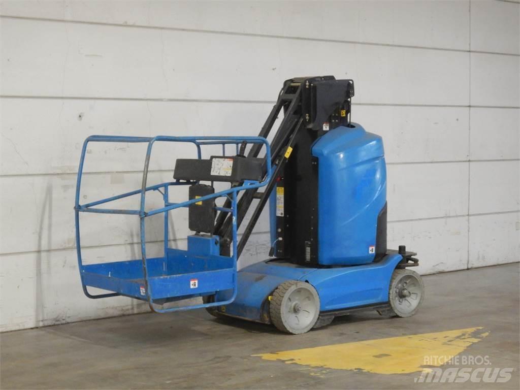 Manitou 100VJR Vertikální sloupové výtahy