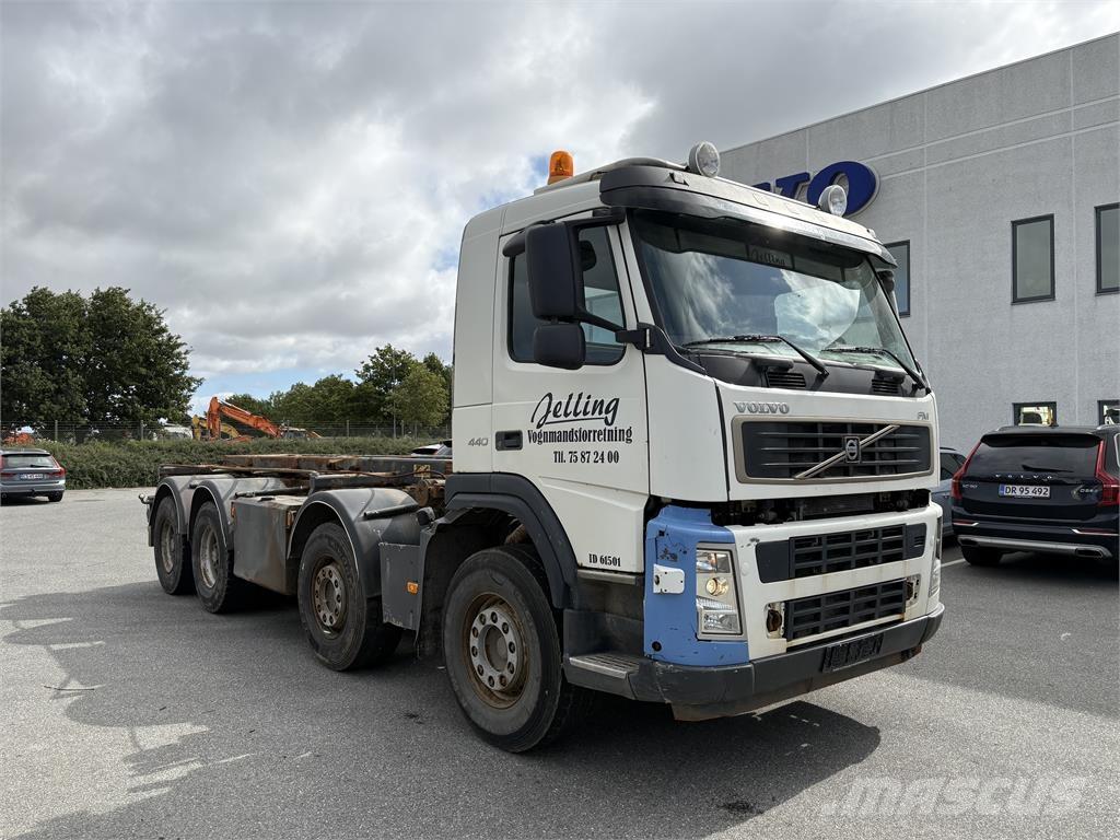 Volvo FM440 Lanový nosič kontejnerů