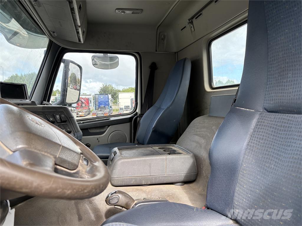 Volvo FM440 Lanový nosič kontejnerů