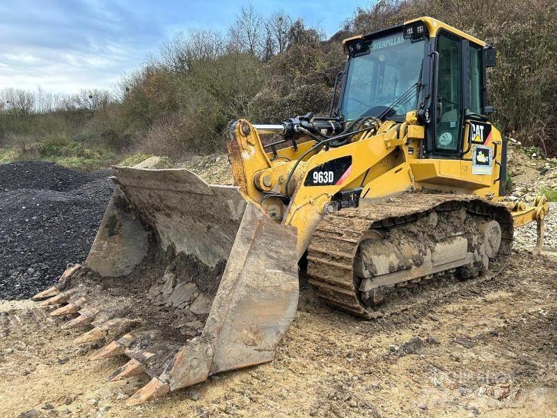 CAT 963D Pásové nakladače