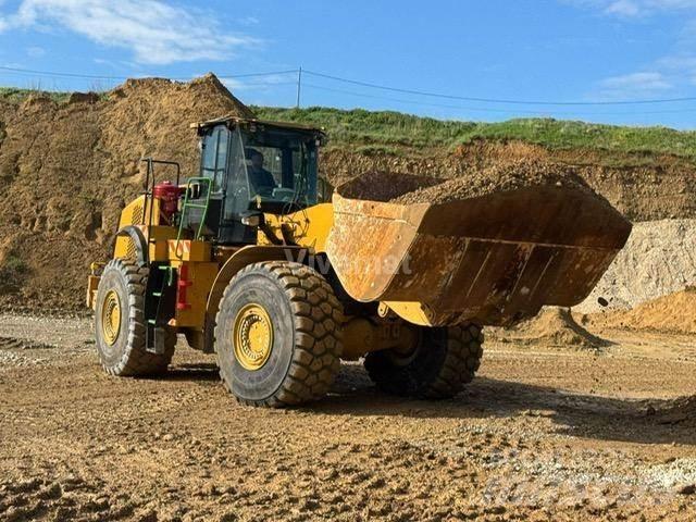 CAT 980M Kolové nakladače