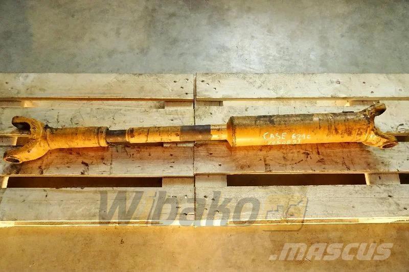 CASE 621C Nápravy