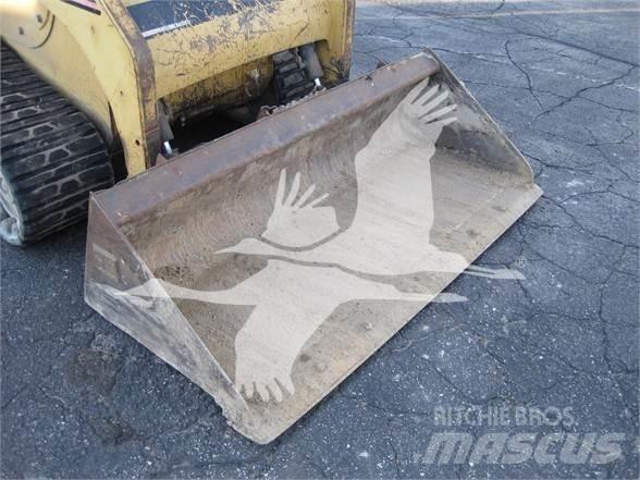 CAT 257 Smykem řízené nakladače