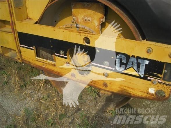 CAT CB-534C Tahačové válce