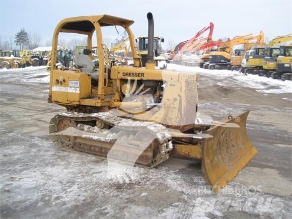 Dresser TD7H Pásové dozery