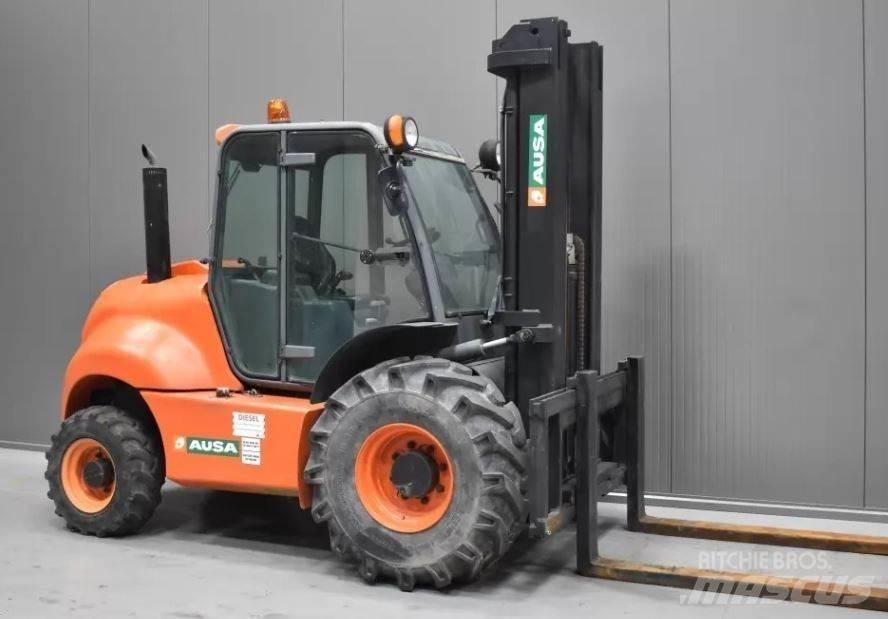 Ausa C400Hx4 Terénní vysokozdvižné vozíky