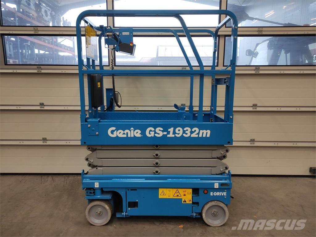 Genie GS1932m Nůžková zvedací plošina