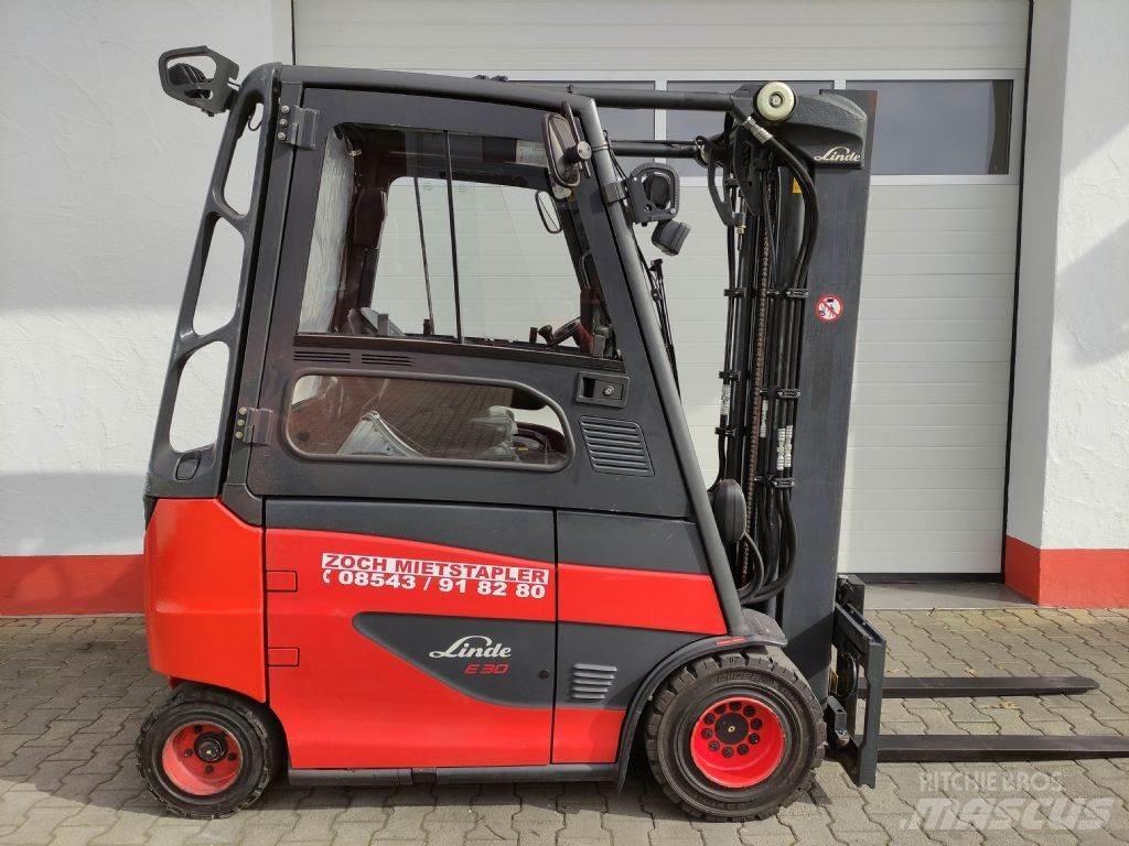 Linde E30H-01-600-387 Akumulátorové vozíky