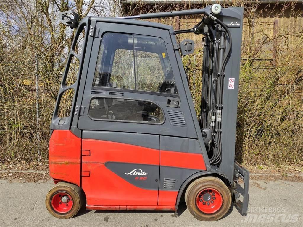 Linde E30H-01/600-387 Akumulátorové vozíky