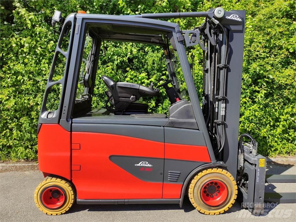 Linde E30HL-01/600-387 (M) Akumulátorové vozíky