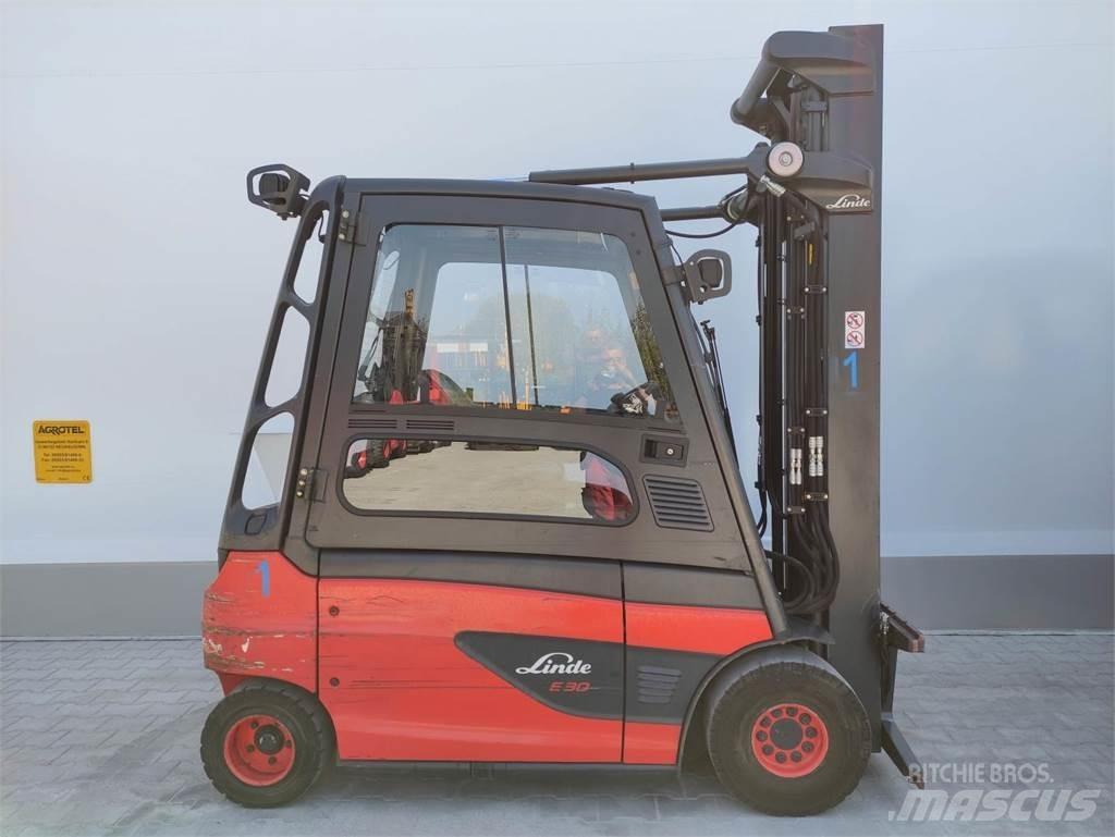 Linde E30L-01-387 Akumulátorové vozíky
