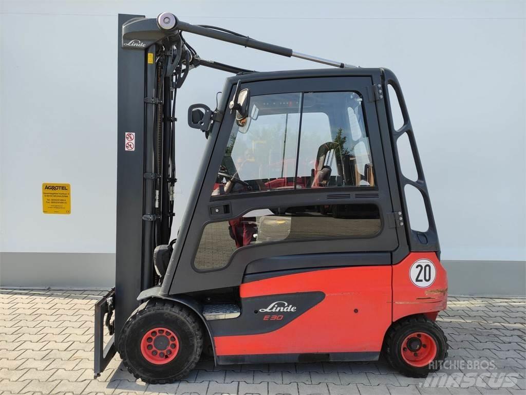 Linde E30L/387 Akumulátorové vozíky