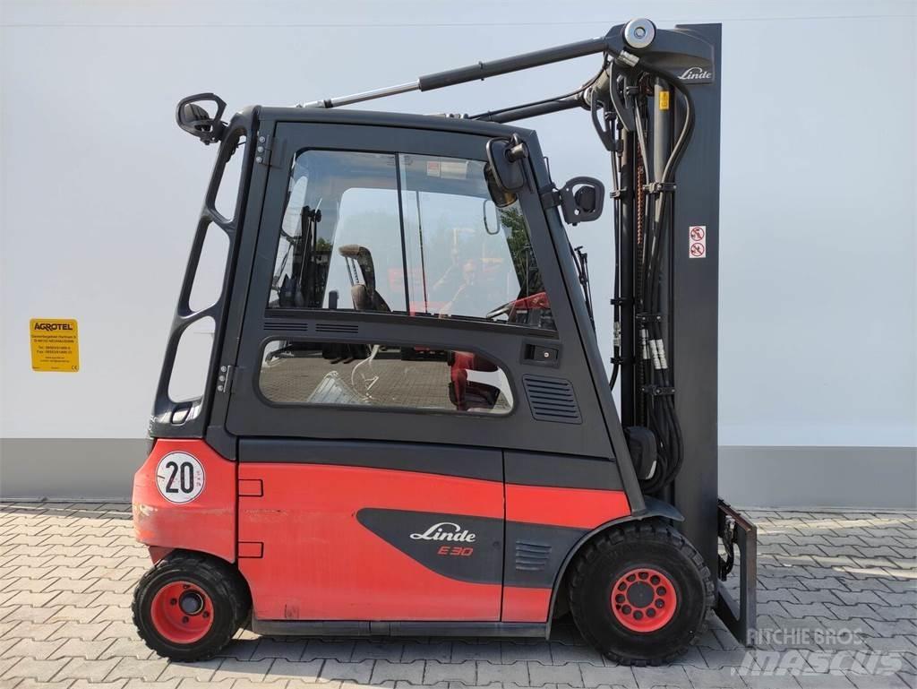 Linde E30L/387 Akumulátorové vozíky