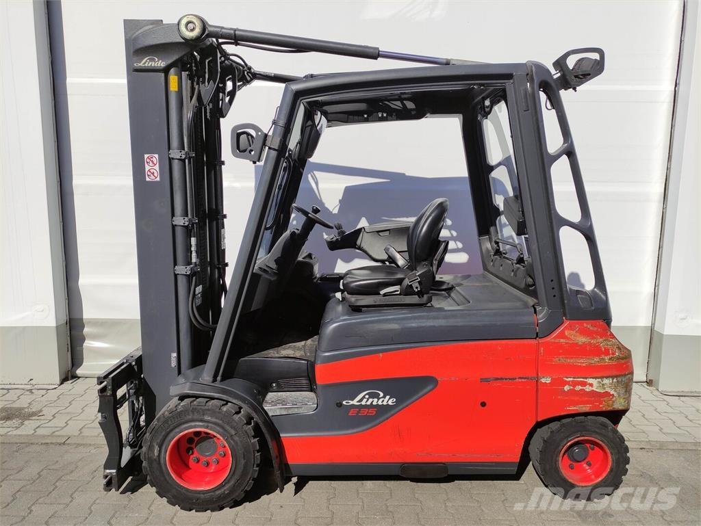 Linde E35L-01-387 Akumulátorové vozíky