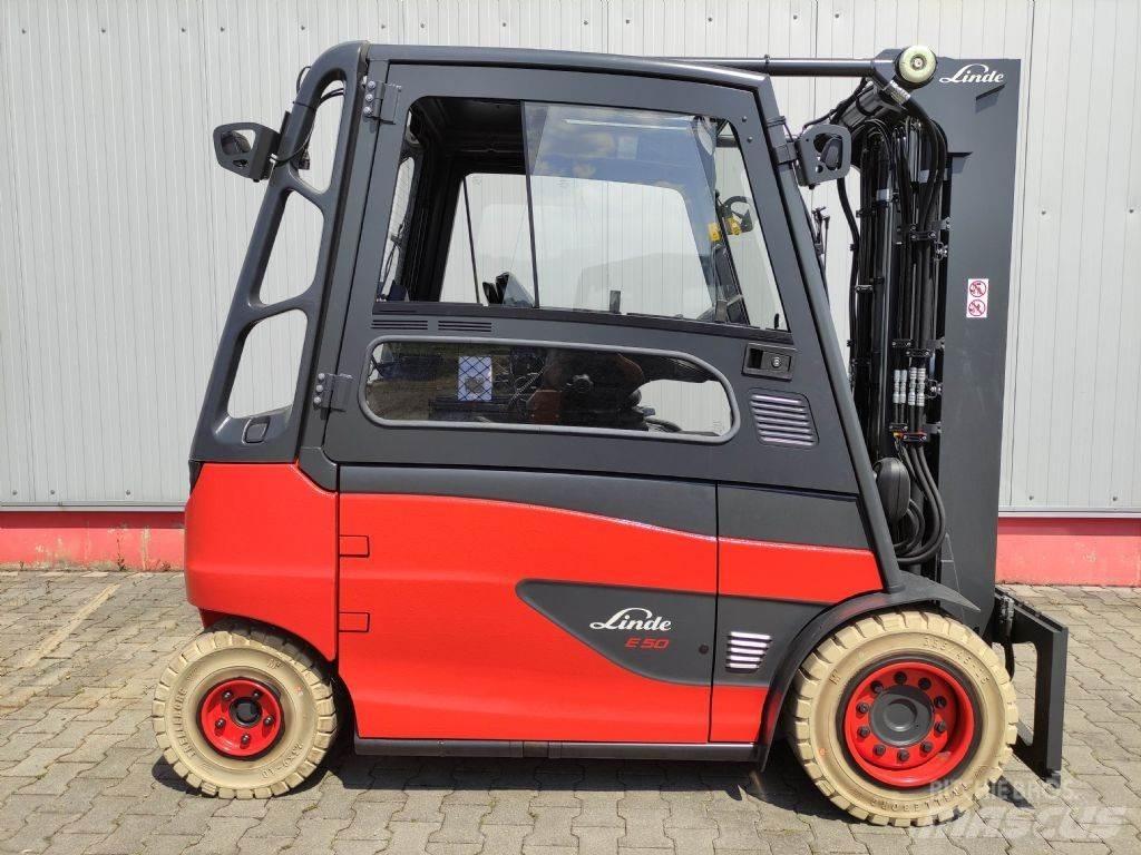 Linde E50HL-01-388 Akumulátorové vozíky