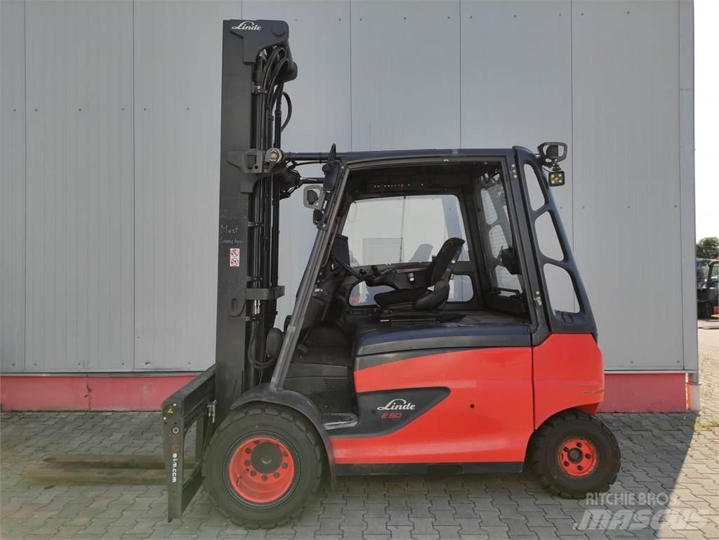 Linde E50HL-01/600-388 Akumulátorové vozíky