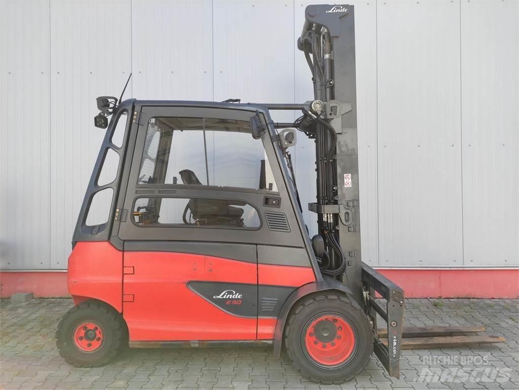 Linde E50HL-01/600-388 Akumulátorové vozíky