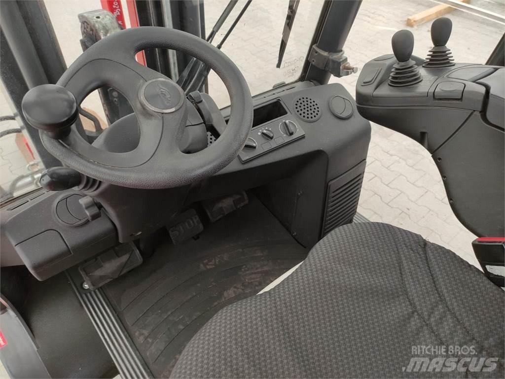 Linde H35D-02-393 EVO Dieselové vozíky