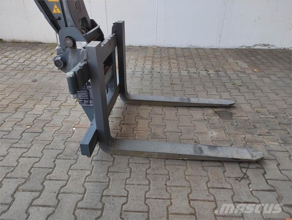 Magni FCF6TSHI 1.3 Manipulace s materiálem – ostatní