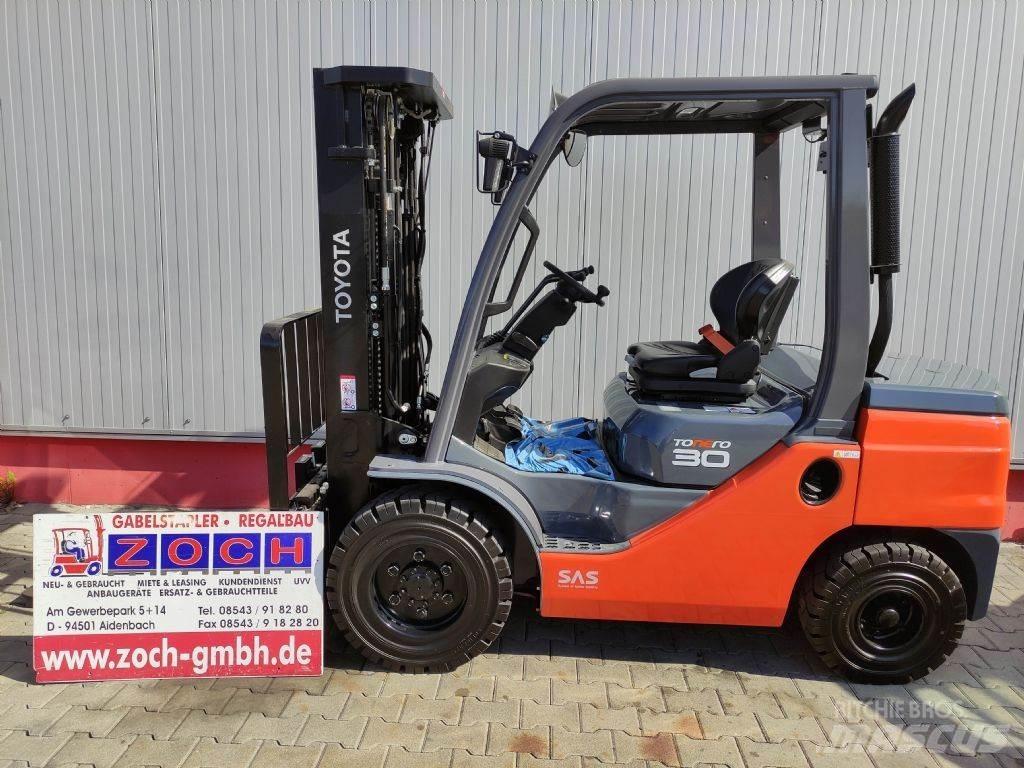 Toyota 52-8FDF30 Dieselové vozíky