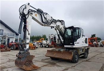 Liebherr A 914