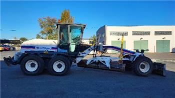 New Holland F 156 6A
