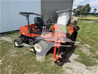 Kubota F2880