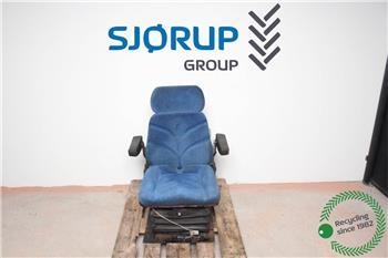 Case IH 5140 Seat