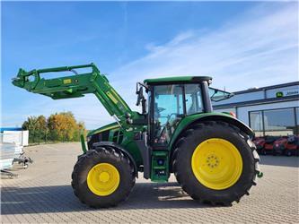 John Deere 6120M