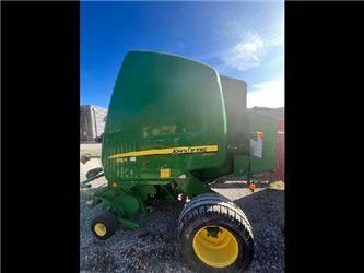 John Deere 854