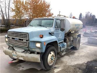 Ford F-800