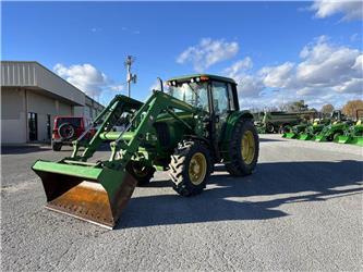 John Deere 6120