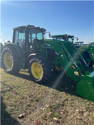 John Deere 6120M