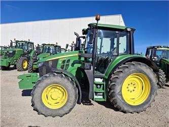John Deere 6120M