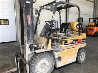 Daewoo G25S-2