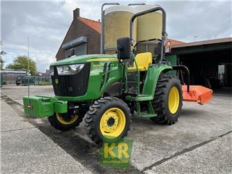 John Deere 3038E