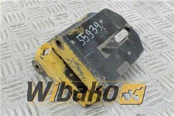 Caterpillar Wspornik alternatora for engine Caterpillar 3054 3