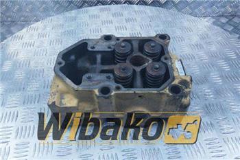 Deutz Cylinder head Deutz 1015 04226976/04226574/0422115