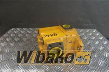 Hanomag Hydraulic pump Hanomag 70E 4200107M91 / 479160